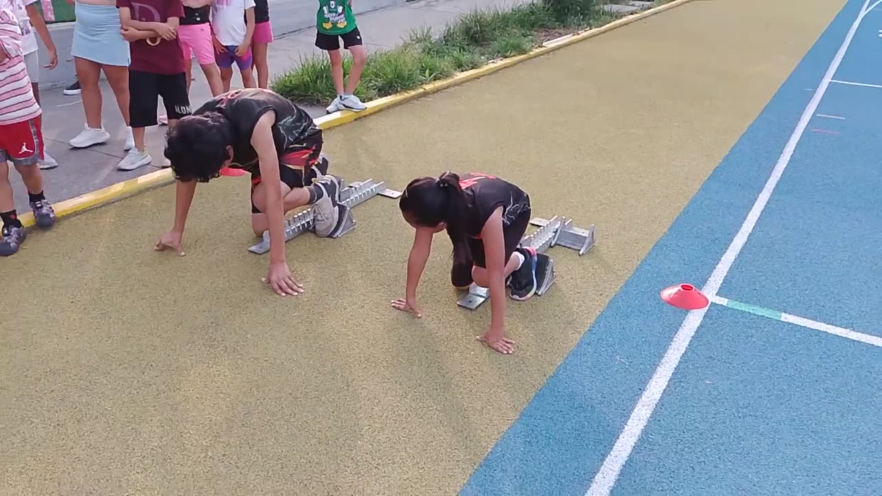 Sesión de entrenamiento Fit-Ness Running en video