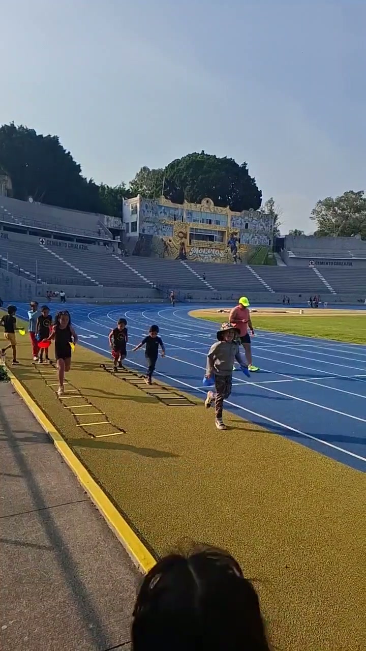 Momentos de entrenamiento Fit-Ness Running
